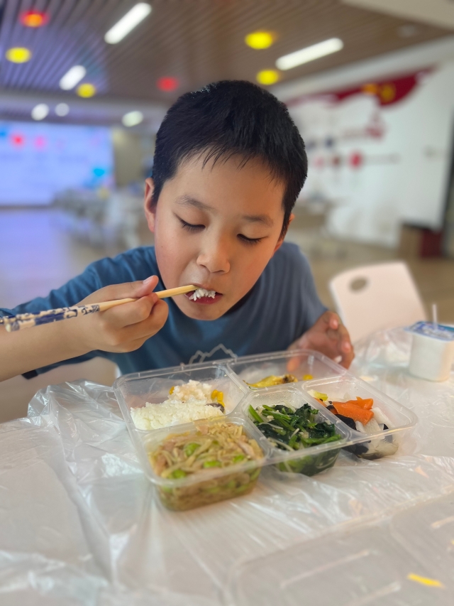 吃饭11.jpg