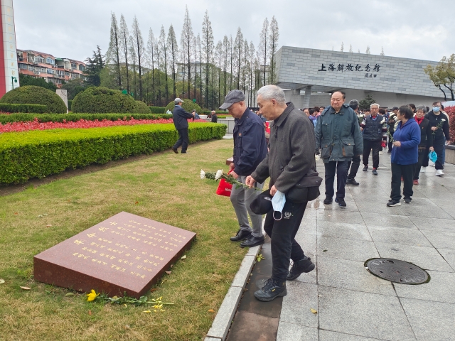 参观上海解放纪念馆 (2).jpg
