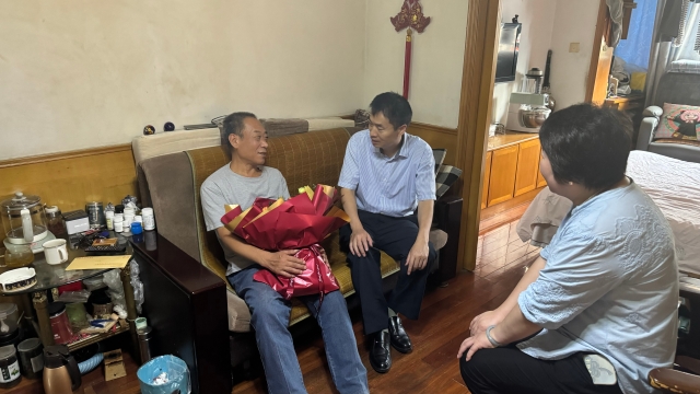 3黄永主任.jpg