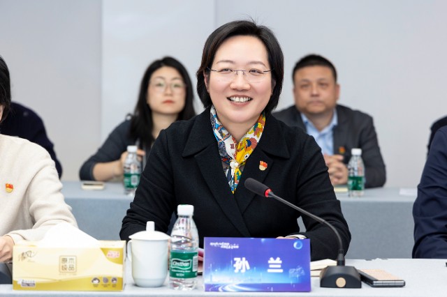 2Z0A8820.JPG